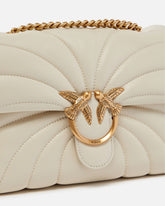Borsa a tracolla grande Love Bag Puff trapunta farfalla - | Pinko