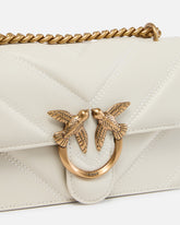 Mini sac à bandoulière Love Bag en cuir nappa matelassé en chevrons - | Pinko