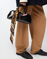 Foulard sottile con stampa leopardata - | Pinko