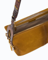 Borsa a spalla media Keeper Bag in suede effetto spray - | Pinko
