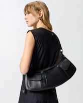 Borsa a spalla grande Pocket Body Bag in pelle con tasche - | Pinko