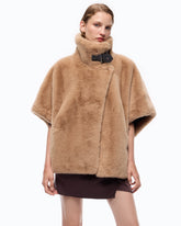 Cappa effetto pelliccia - | Pinko