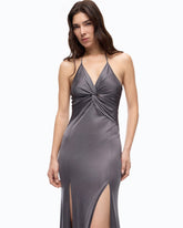 Abito slipdress lungo con nodo frontale - | Pinko