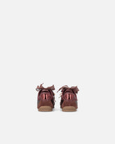 Sneakers con lacci doppi e applicazioni - | Pinko