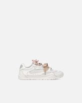 Sneakers con lacci doppi, cristallo e charm - | Pinko