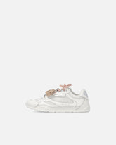 Sneakers con lacci doppi, cristallo e charm - | Pinko