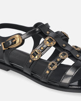 Sandali bassi con cinturini e borchie -  | Pinko